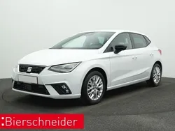 Weiß Gebraucht 2024 Seat Ibiza FR-Line Limousine | 20.450 € (Fairer Preis)