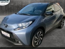 Grau Gebraucht 2025 Toyota Aygo X Team SUV | 16.990 € (Guter Preis)