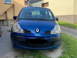 Blau Gebraucht 2008 Renault Modus Van / Kleinbus | 1.850 €