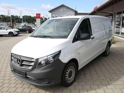 Arktikweiss Gebraucht 2021 Mercedes Vito Van / Kleinbus | 24.900 € (Superpreis)