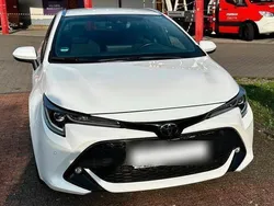 Weiß Gebraucht 2020 Toyota Corolla Kombi | 13.300 € (Fairer Preis)