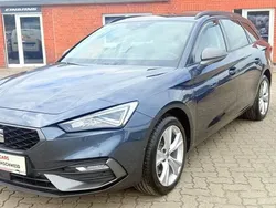 Grau Gebraucht 2021 Seat Leon FR Limousine | 23.900 € (Fairer Preis)