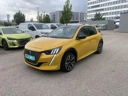 Gelb Gebraucht 2021 Peugeot e-208 GT Kleinwagen | 17.990 € (Fairer Preis)