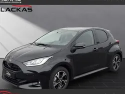 Schwarz Neu 2025 Toyota Yaris Hybrid Comfort Limousine | 25.990 € (Fairer Preis)