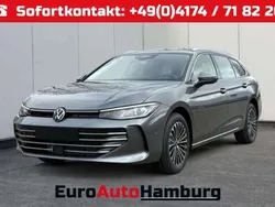 Diabasgrau metallic/grau Neu 2025 VW Passat Elegance Kombi | 39.040 € (Guter Preis)