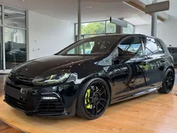 Schwarz Gebraucht 2011 VW Golf VI R Limousine | 14.999 €
