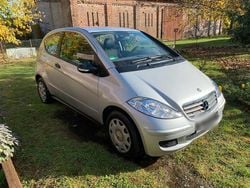 Silber Gebraucht 2006 Mercedes A150 Classic Limousine | 1.600 € (Superpreis)