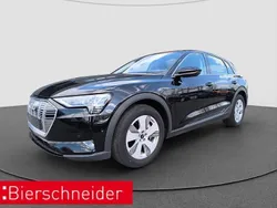 Schwarz Gebraucht 2023 Audi e-tron Comfort SUV | 33.490 € (Guter Preis)