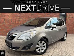 Grau Gebraucht 2011 Opel Meriva Edition Van / Kleinbus | 4.790 € (Fairer Preis)