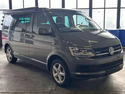 Grau Gebraucht 2016 VW T6 Beach Van | 39.000 €