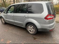 Grau Gebraucht 2007 Ford Galaxy Van / Kleinbus | 2.500 € (Fairer Preis)