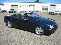 Schwarz Gebraucht 2000 Mercedes CLK230 AMG Cabrio | 6.900 € (Etwas zu teuer)