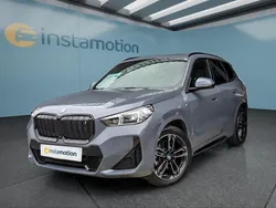 Grau Gebraucht 2023 BMW iX1 SUV | 47.749 € (Teuer)