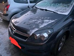 Grau Gebraucht 2009 Opel Astra GTC Coupé | 2.500 € (Guter Preis)