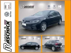 Deepblack (schwarz) Gebraucht 2024 VW Polo Style Limousine | 21.990 € (Fairer Preis)