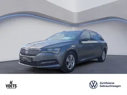 Grau Gebraucht 2022 Skoda Superb Ambition Kombi | 22.988 € (Fairer Preis)