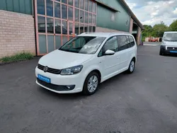 Weiß Gebraucht 2013 VW Touran Life Van / Kleinbus | 11.600 € (Fairer Preis)