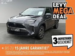 Marlingrau metallic Gebraucht 2022 Toyota Yaris Hybrid Connect Style | 23.333 € (Fairer Preis)