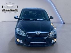 Schwarz Gebraucht 2013 Skoda Fabia Ambition Limousine | 2.650 € (Superpreis)