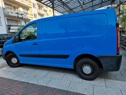 Blau Gebraucht 2015 Fiat Scudo Van / Kleinbus | 6.799 €