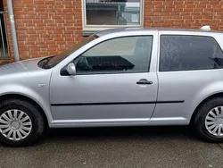Silber Gebraucht 2001 VW Golf IV Kleinwagen | 1.500 € (Fairer Preis)