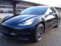 Solid black Gebraucht 2020 Tesla Model 3 Limousine | 19.990 € (Fairer Preis)