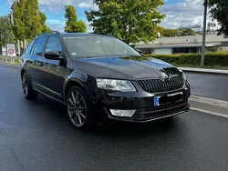 Schwarz Gebraucht 2017 Skoda Octavia Ambition Kombi | 14.100 € (Fairer Preis)