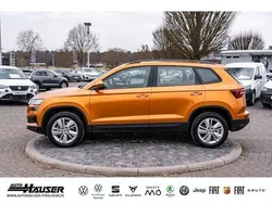 Orange Gebraucht 2024 Skoda Karoq Selection SUV | 30.785 € (Guter Preis)