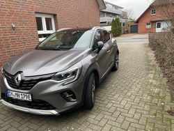Grau Gebraucht 2021 Renault Captur Intens SUV | 19.500 € (Fairer Preis)
