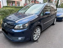 Blau Gebraucht 2011 VW Touran Highline Van / Kleinbus | 8.600 € (Guter Preis)