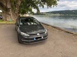 Schwarz Gebraucht 2018 VW Golf VII Kombi | 12.900 € (Guter Preis)
