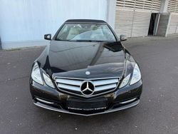 Schwarz Gebraucht 2010 Mercedes E200 Cabrio | 11.900 € (Guter Preis)