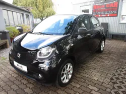 Schwarz Gebraucht 2017 Smart ForFour Kleinwagen | 10.799 € (Fairer Preis)