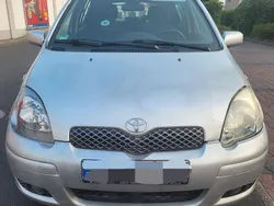 Silber Gebraucht 2005 Toyota Yaris Edition Kleinwagen | 1.499 € (Fairer Preis)