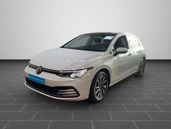 Pure white Gebraucht 2022 VW Golf VIII Life Limousine | 23.980 € (Fairer Preis)