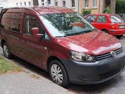 Rot Gebraucht 2012 VW Caddy Maxi Edition Van / Kleinbus | 8.500 € (Fairer Preis)