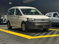 Weiß Gebraucht 2020 VW Caddy Basis Van / Kleinbus | 14.450 € (Fairer Preis)