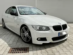 Weiß Gebraucht 2012 BMW 335 M Sport Coupé | 15.999 €