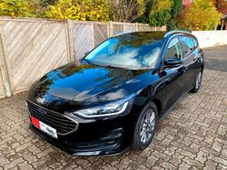 Schwarz Gebraucht 2023 Ford Focus Titanium X Limousine | 18.900 € (Fairer Preis)