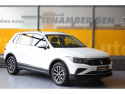 Pure white Gebraucht 2022 VW Tiguan Life SUV | 36.900 € (Fairer Preis)