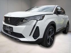 Weiss Gebraucht 2023 Peugeot 3008 Allure SUV | 23.885 € (Guter Preis)