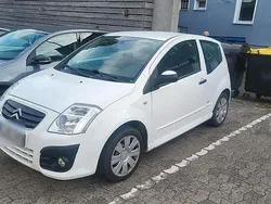 Weiß Gebraucht 2009 Citroën C2 VTR Sport Kleinwagen | 2.900 €