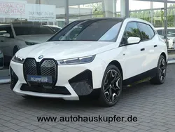 Weiß Gebraucht 2023 BMW iX Performance SUV | 72.900 € (Superpreis)