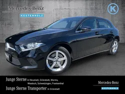 Unilack nachtschwarz Gebraucht 2022 Mercedes A250 Style Limousine | 24.490 € (Fairer Preis)