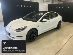 Pearl white multicoat Gebraucht 2021 Tesla Model 3 Performance Limousine | 30.800 € (Fairer Preis)