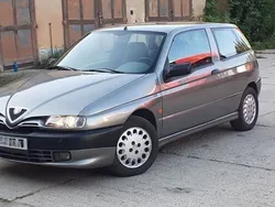 Grau Gebraucht 1995 Alfa Romeo 145 Kleinwagen | 3.200 €