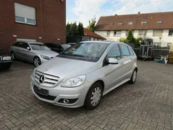 Polarsilber Gebraucht 2010 Mercedes B180 Van / Kleinbus | 8.700 € (Fairer Preis)