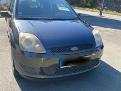 Grau Gebraucht 2006 Ford Fiesta Kleinwagen | 2.000 € (Etwas zu teuer)