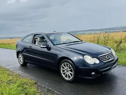 Gebraucht 2004 Mercedes C200 Coupé | 3.200 € (Etwas zu teuer)