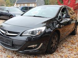 Schwarz Gebraucht 2013 Opel Astra Kombi | 3.750 € (Fairer Preis)